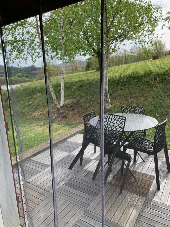Studio Laina Avec Piscine, Spa Optionnel Irissarry Exterior photo